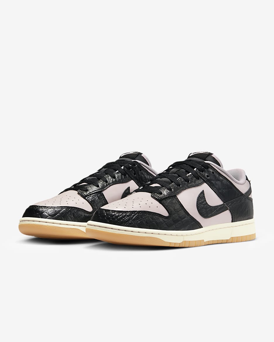 Nike Dunk Low Retro Men s Shoes. Nike